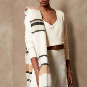 Banana Republic Forever Wrap V-Neck Pullover Sweater